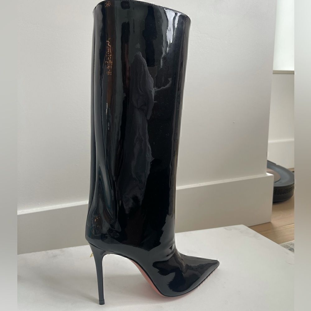 Amina Muaddi
Fiona Patent Leather Boots